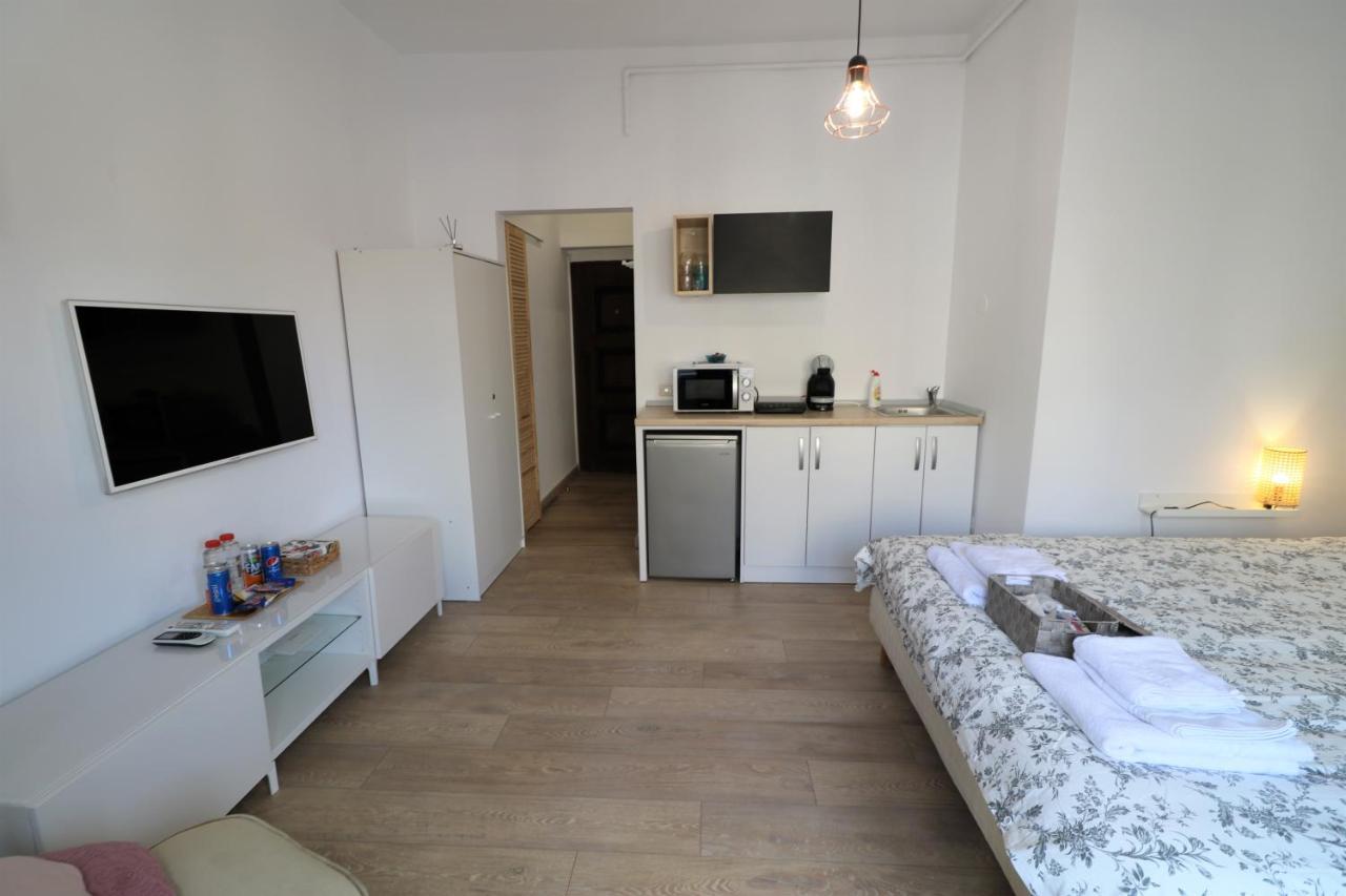 Lovely City Center Apartment - Free Minibar Bucareste Exterior foto