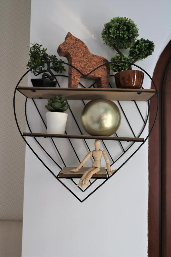 Lovely City Center Apartment - Free Minibar Bucareste Exterior foto